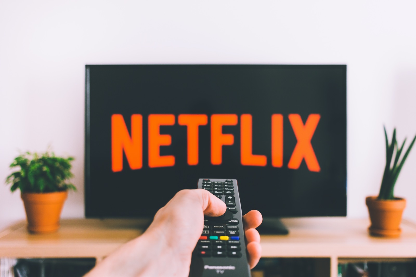 Your Reaction to These Different Scenarios Will Reveal How Likely You Are to Be Scammed Do a quick check of Netflix to check for TV shows based on this woman
