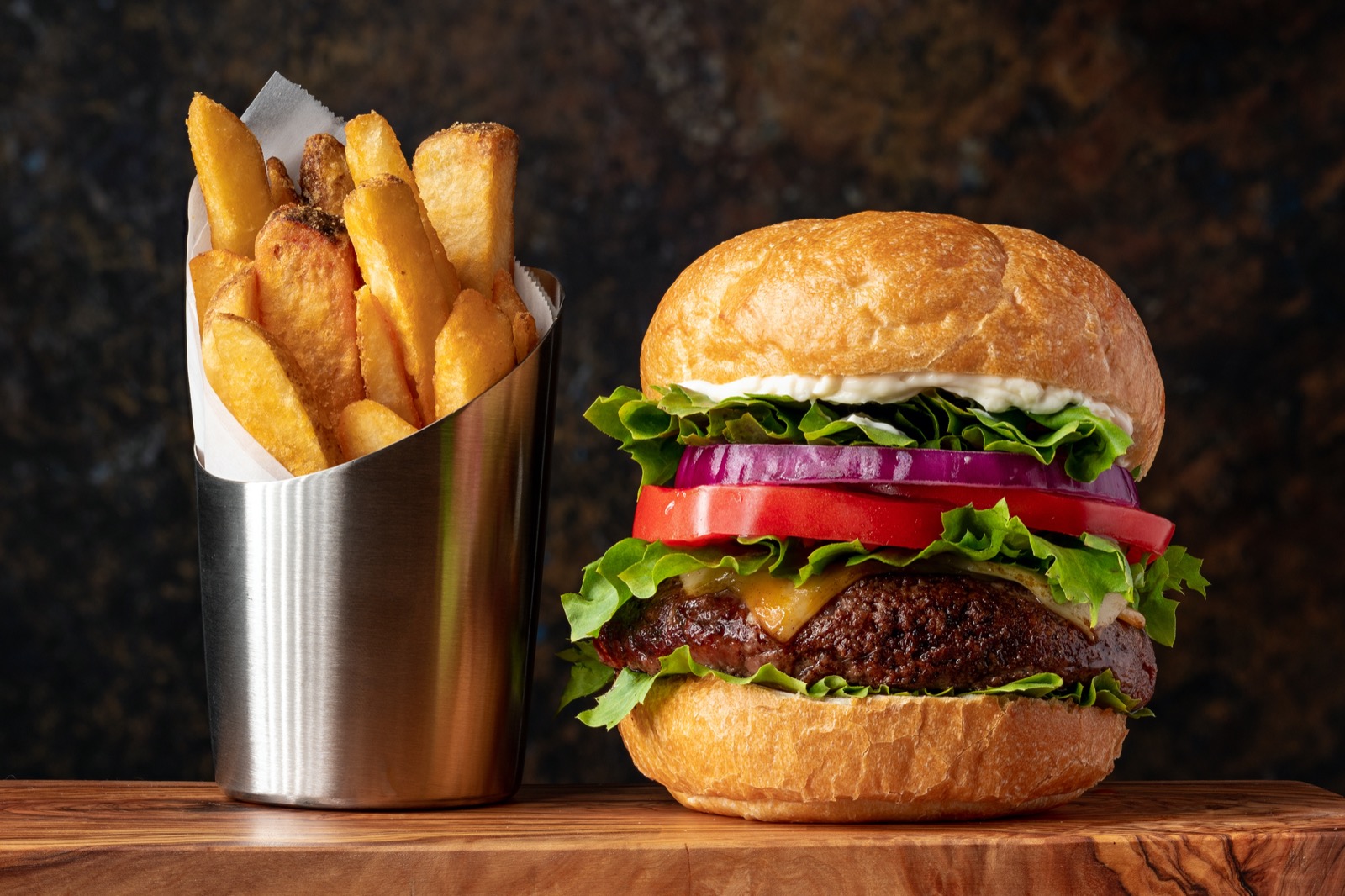 If You Were Born After 1970, There's No Way You're Passing This Food Quiz Hamburgers