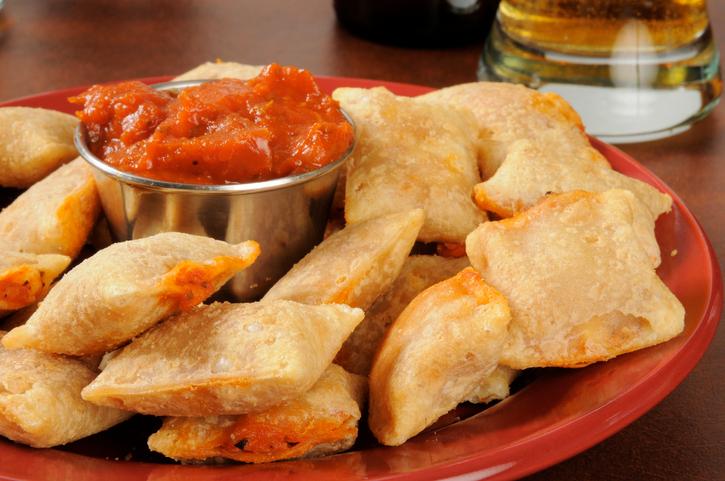 Which New Year's Eve Countdown Are You? Quiz Pizza rolls