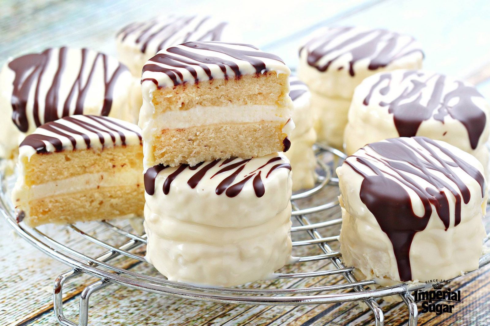 If You Want to Know the Historical Era You Belong In, Eat Some Foods from A to Z to Find Out Zebra cake