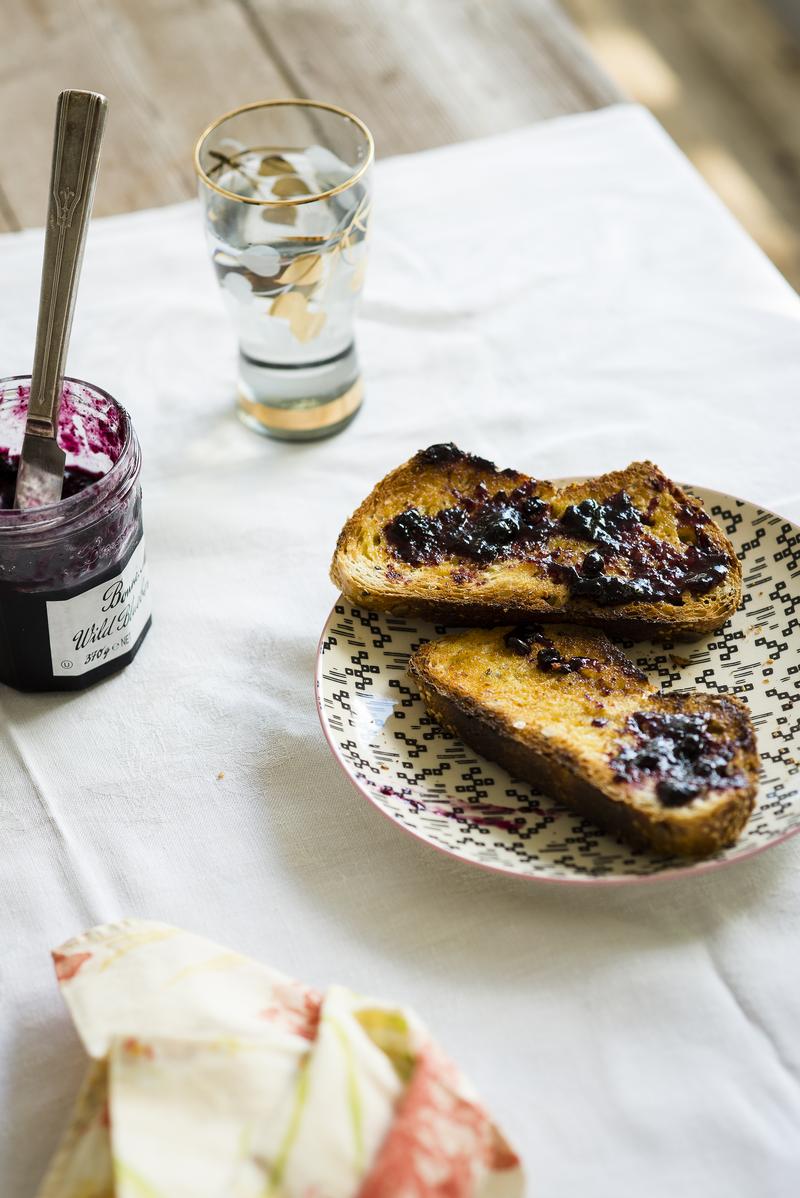 Play This Comfort Food “Would You Rather” to Find Out What State You’re Perfectly Suited for Toast and jam