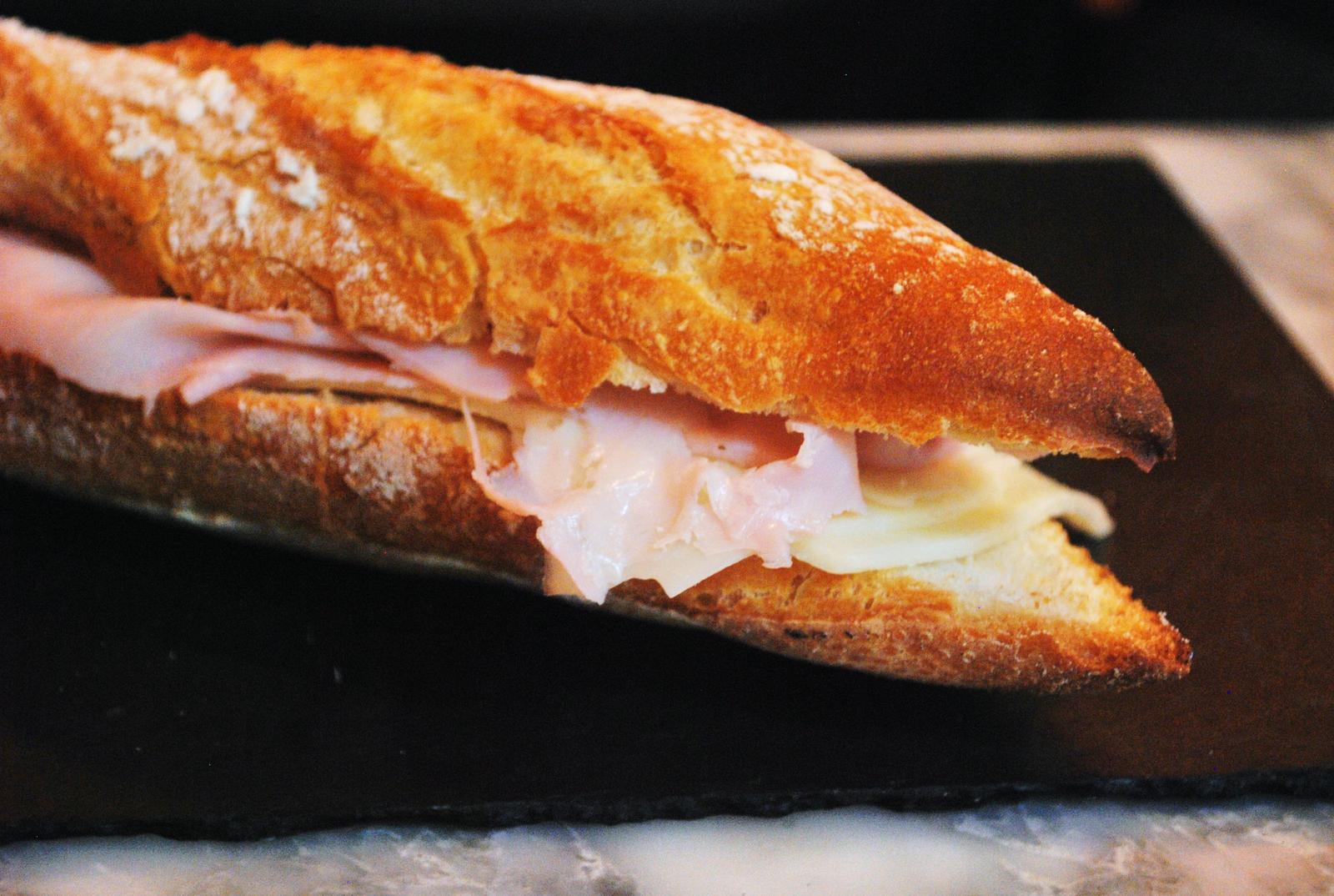 Wanna Know What Your Best Quality Is? Eat Bread To Know Quiz Ham and cheese