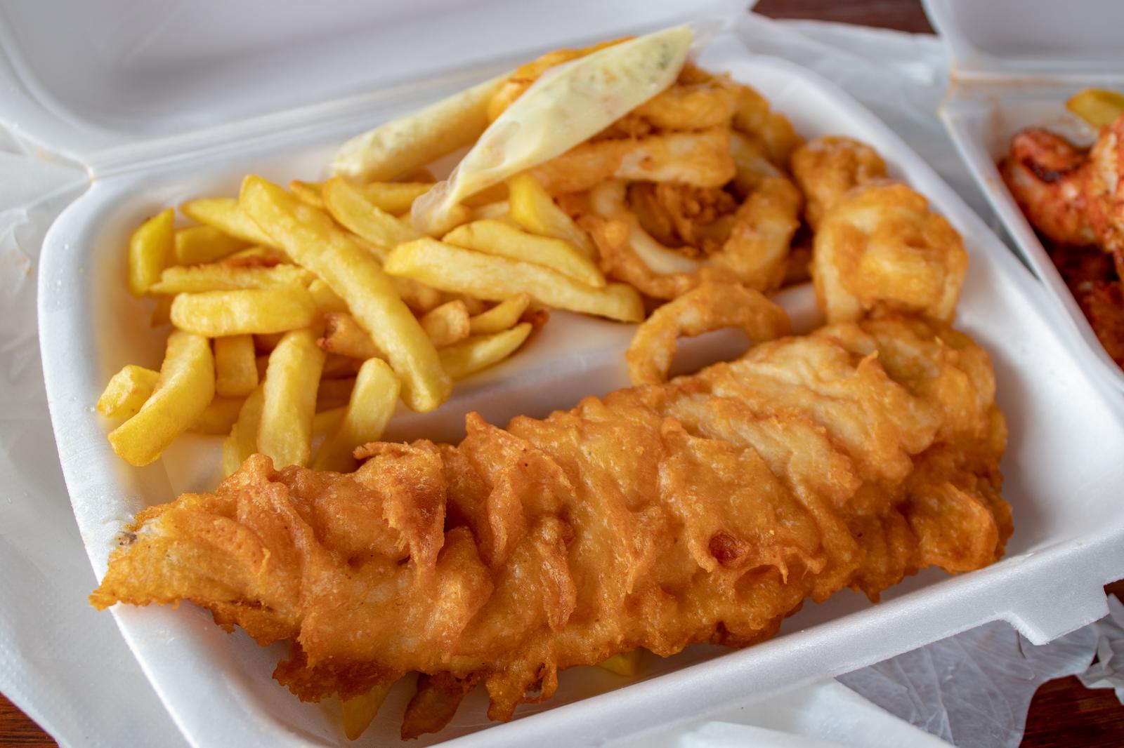 It’s Easy to Tell If You’re More American, British or Australian Just by Your Eating Habits Fish and chips