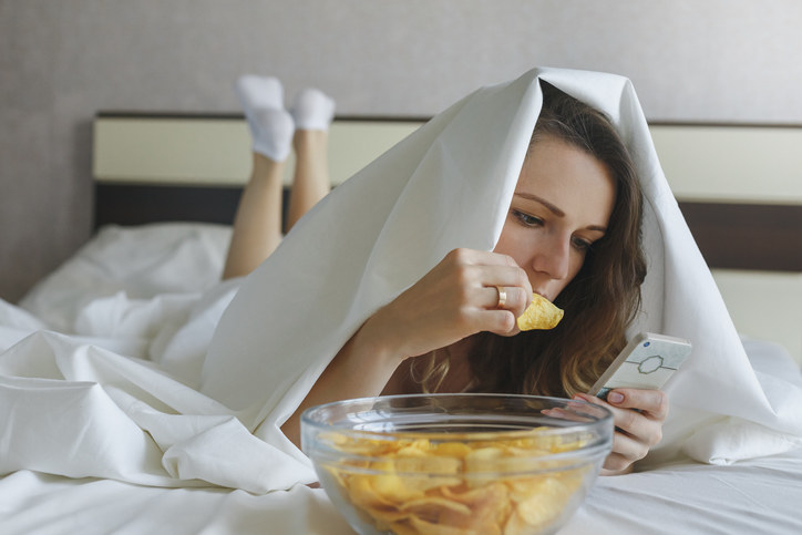 If You Have Done 50% Or More of These Things, I Regret to Inform You That You Are Gross 🤮 eating in bed