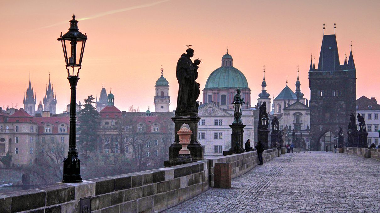 The Average Person Can Score 15/26 on This Trivia Quiz, So to Impress Me, You’ll Have to Score Least 20 Prague