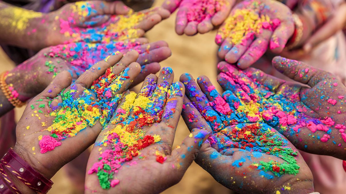 This Geography Quiz Is 🌈 Full of Color – Can You Pass It With Flying Colors? Colourful Holi festival