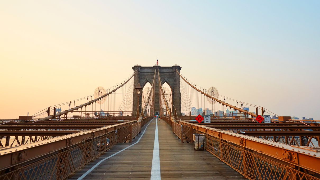 Take a Trip to New York City to Find Out Where You’ll Meet Your Soulmate Strolling across the Brooklyn Bridge