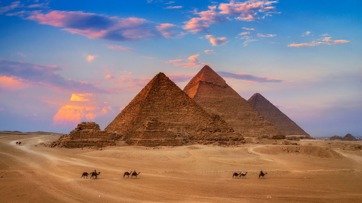 Go Around the 🌏 Globe With This Geography Quiz — How Well Will You Fare? The Great Pyramid of Giza, Egypt