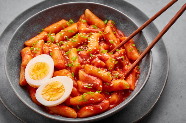 KPop Group-Seoul Travel Quiz Tteok-bokki (spicy rice cakes)