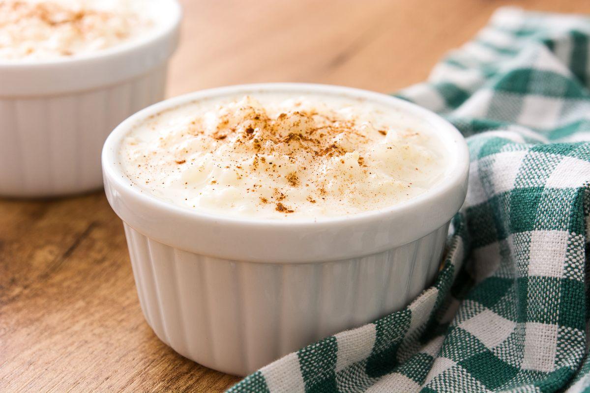Grab Some Treats at This 🧁 World Dessert Buffet 🥮 to Find Out How Adventurous You Are Arroz con leche (rice pudding)