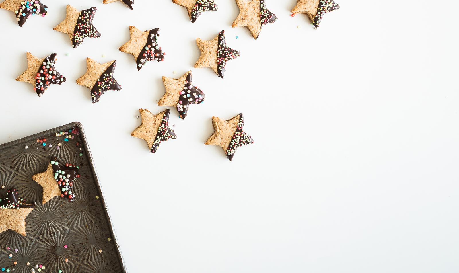 🍪 Craving Cookies and Coffee? ☕ This Quiz Will Tell You Which Brew Best Matches Your Personality Star-shaped shortbread