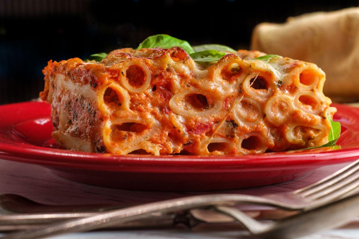 Eat Italian Foods & I'll Reveal Your Nonna Energy Level - Quiz Ziti