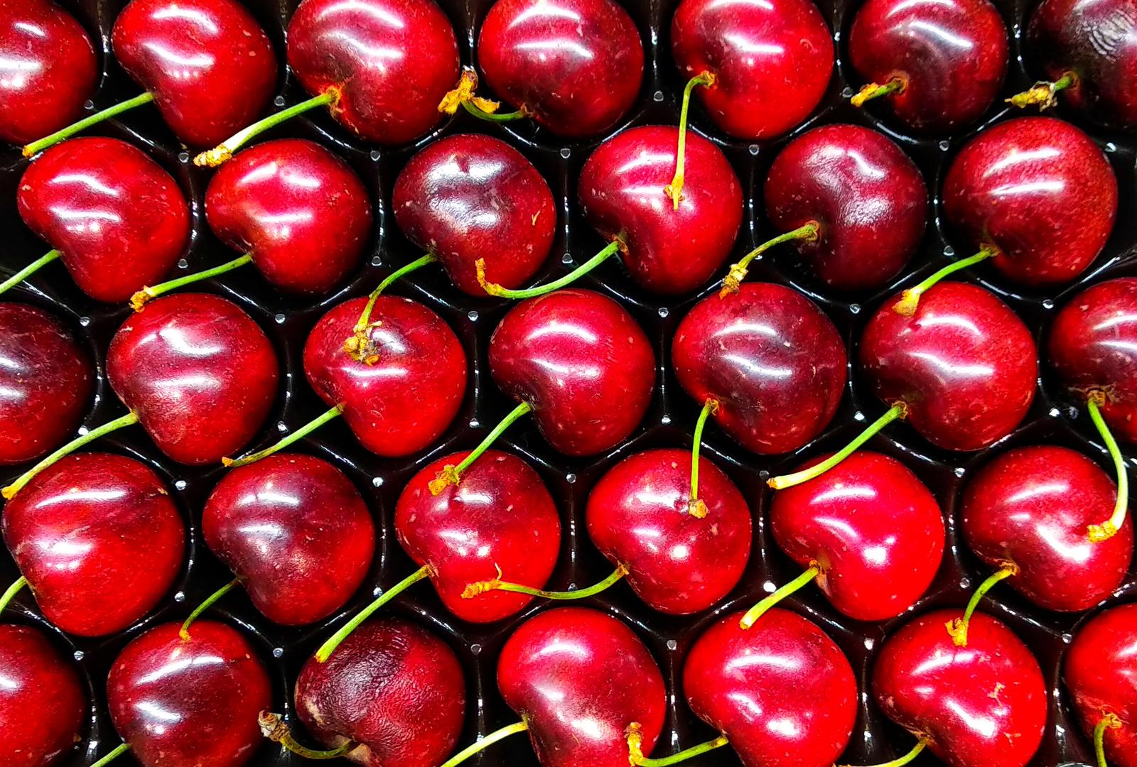 Fall-colored Food Quiz Cherries