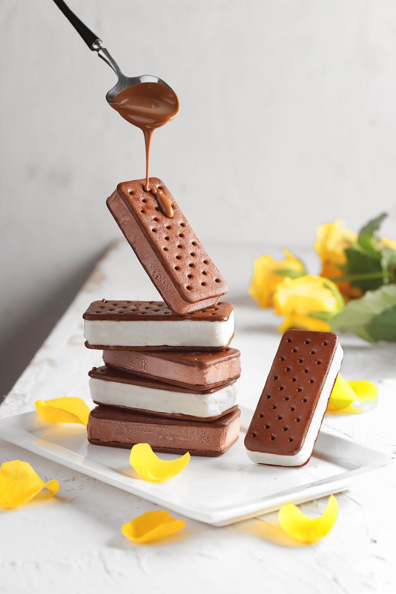Have Fun Choosing Cold Desserts To Know What % Cold-Hea… Quiz Original Ice Cream Sandwich