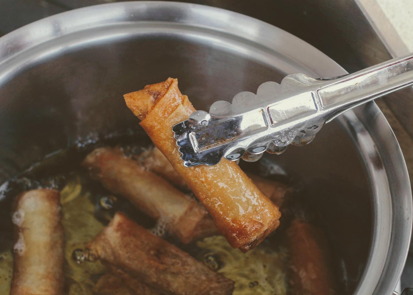 Eat A Fried Food Buffet & We'll Guess Your Age Quiz Egg rolls