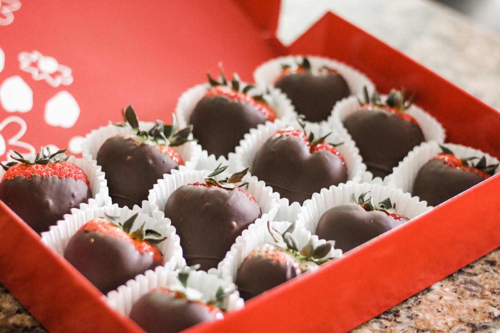 Can I Guess Mood You Are In RN By Foods You Wanna Have? Quiz Chocolate covered strawberries