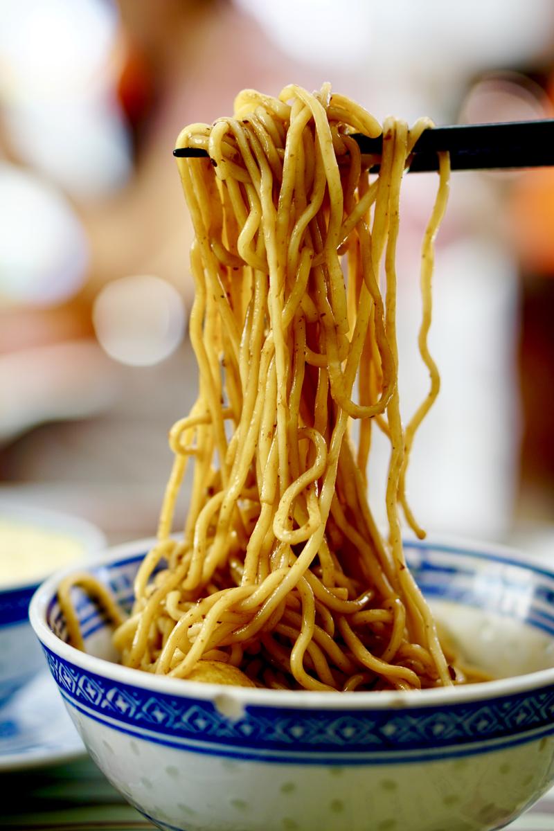 AI Trivia Quiz Noodles
