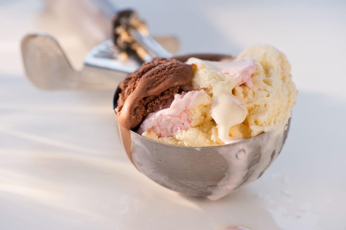 Ice Cream Buffet Quiz🍦: What's Your Foodie Personality Type? Neapolitan ice cream