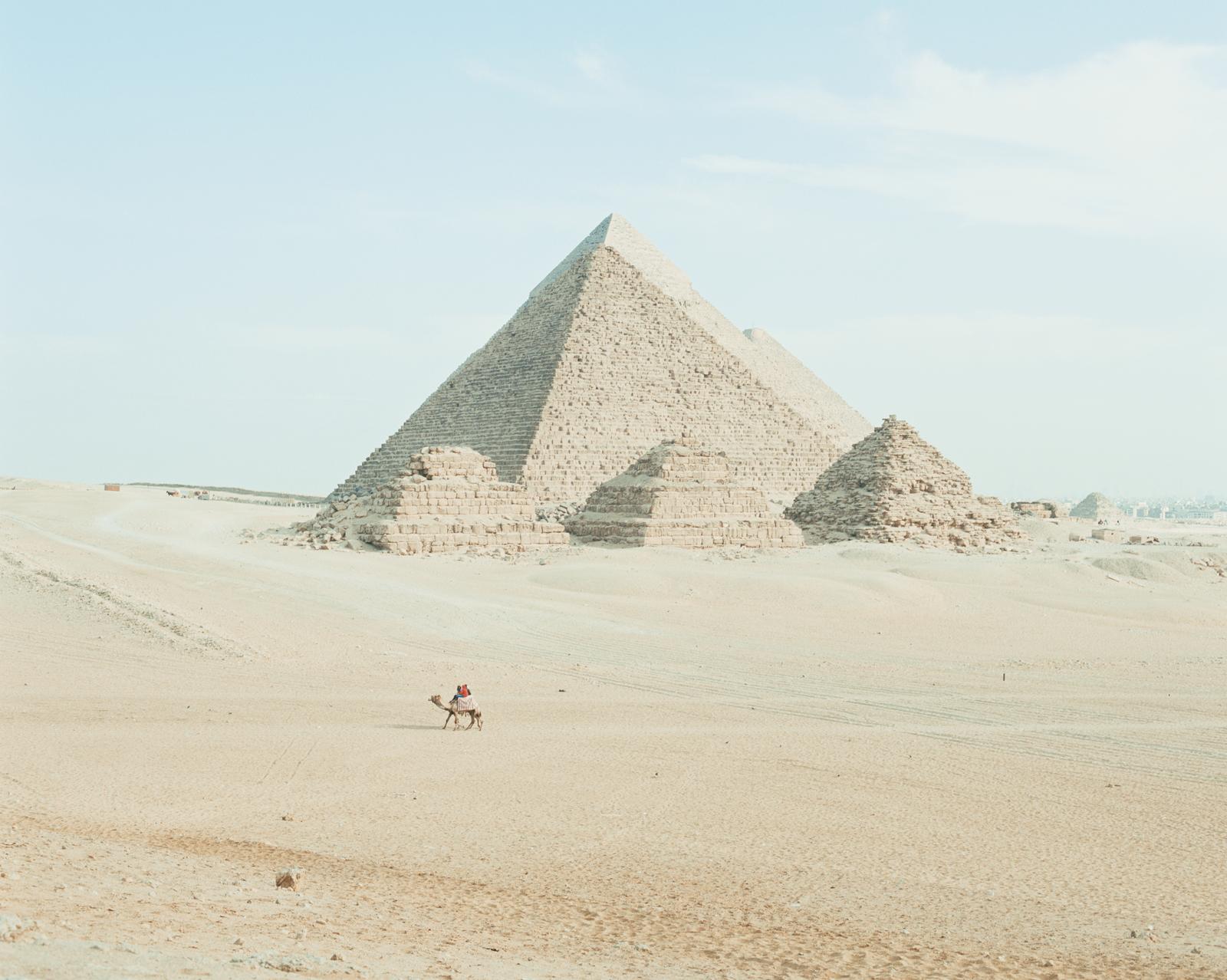 Can You *Actually* Score at Least 83% On This All-Rounded Knowledge Quiz? The Great Pyramids of Giza, Egypt