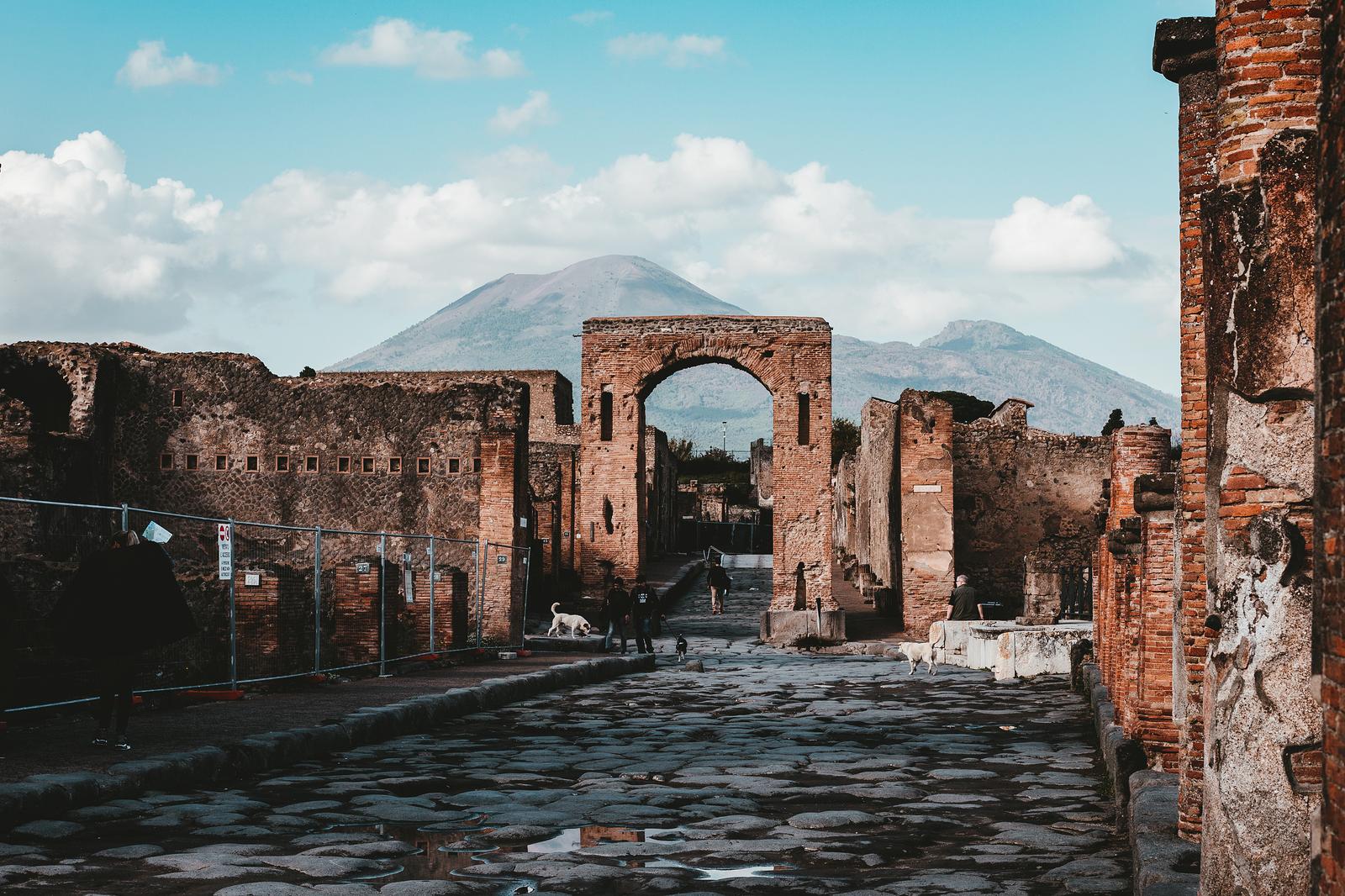 Natural Landmarks Quiz Mount Vesuvius