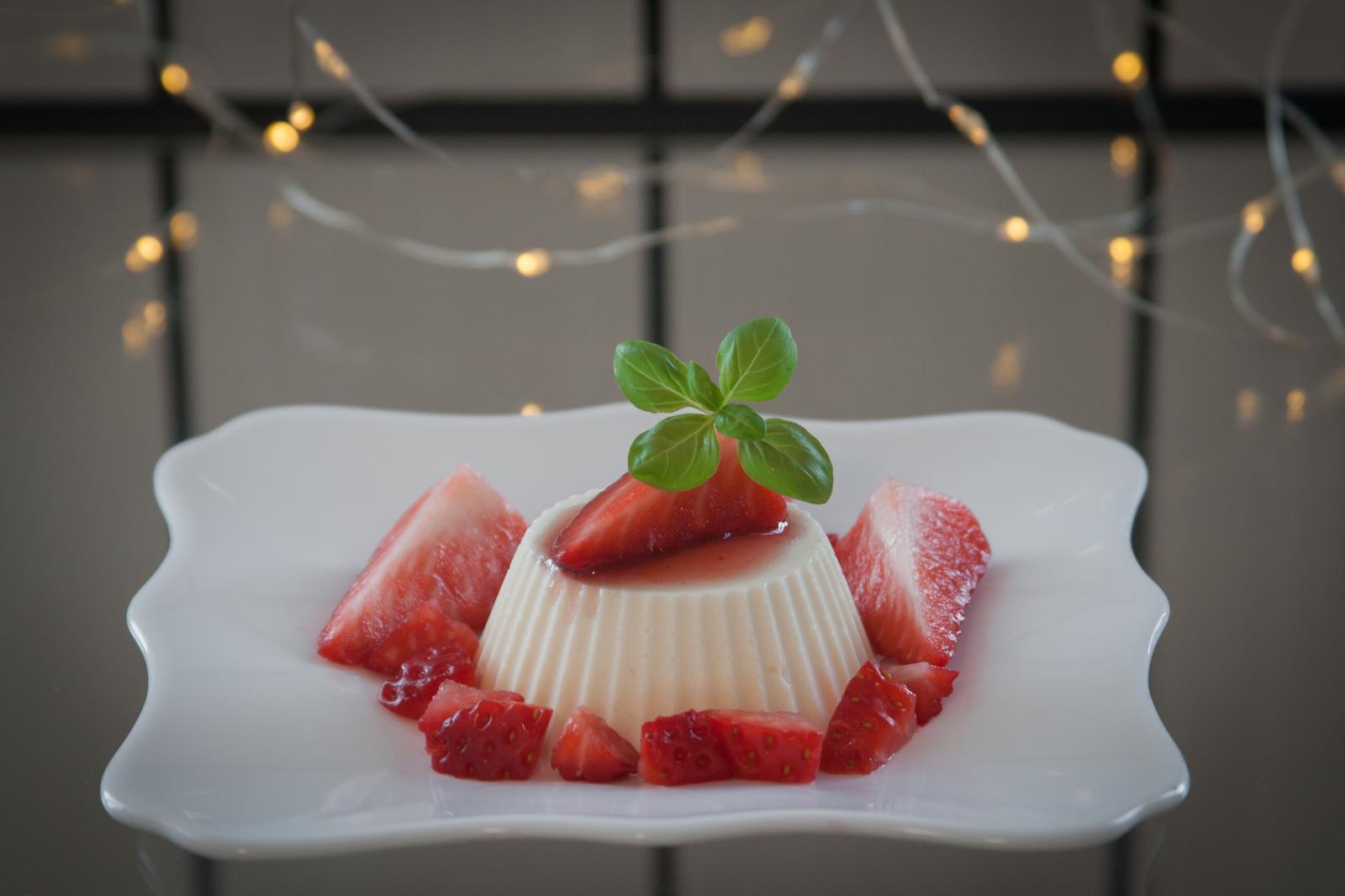 Plan a Holiday to Rome and We’ll Guess How Old You Are Panna Cotta