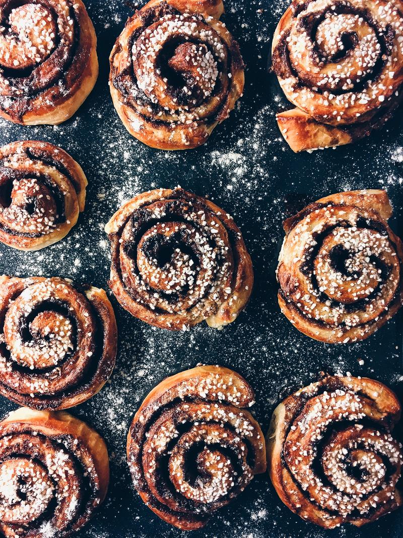Eat A Desserts & We'll Reveal Your Favorite Color Quiz Cinnamon bun
