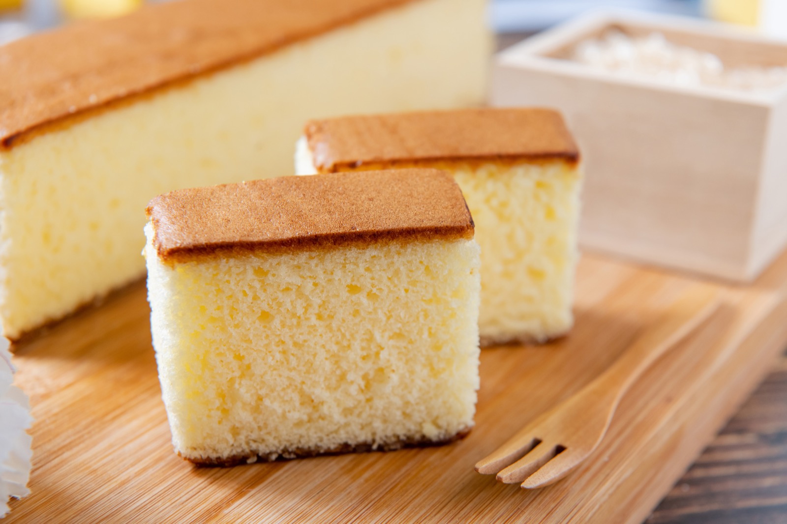 🥟 Unleash Your Inner Foodie with This Delicious Asian Cuisine Personality Quiz 🍣 Castella (Japanese sponge cake)