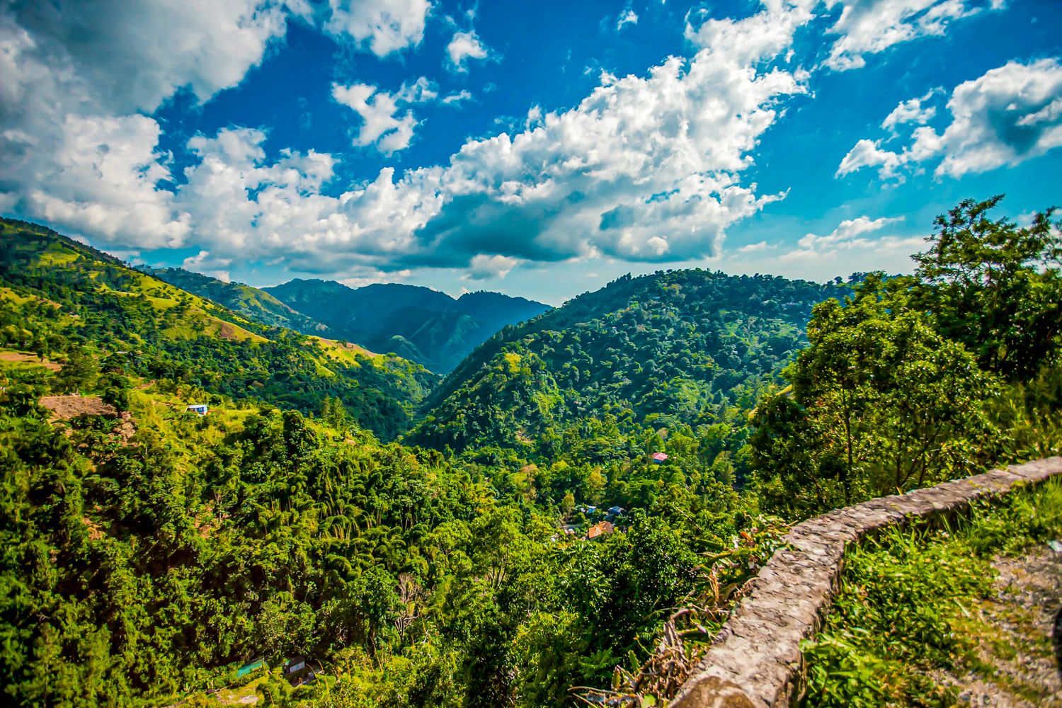 Journey Around the 🌎 Globe from Wherever You Are With This 32-Question Trivia Quiz Blue Mountain, Jamaica