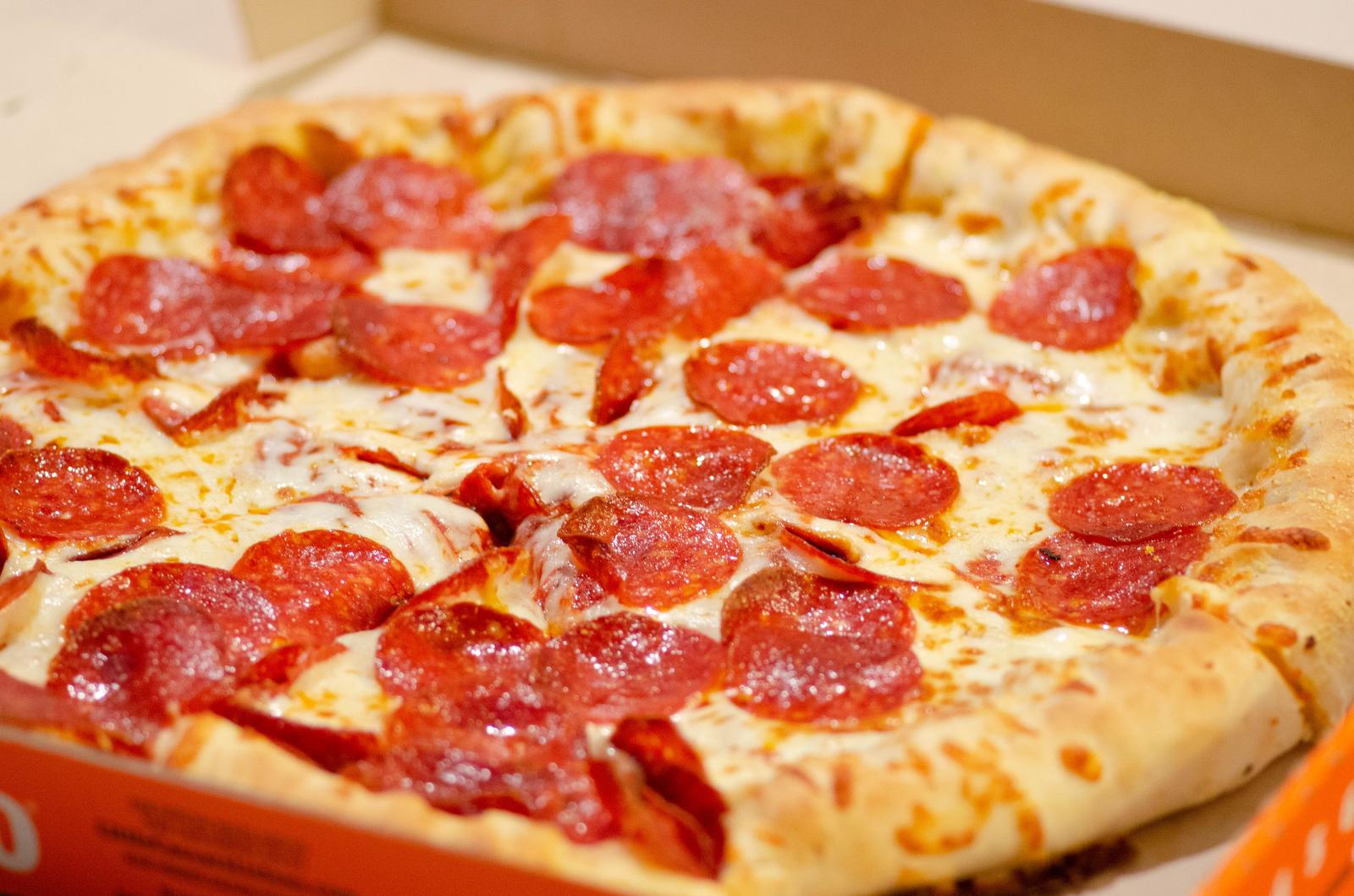 Eat Snacks, Ice Cream, Pizza & Burgers To Learn What Yo… Quiz Pepperoni pizza