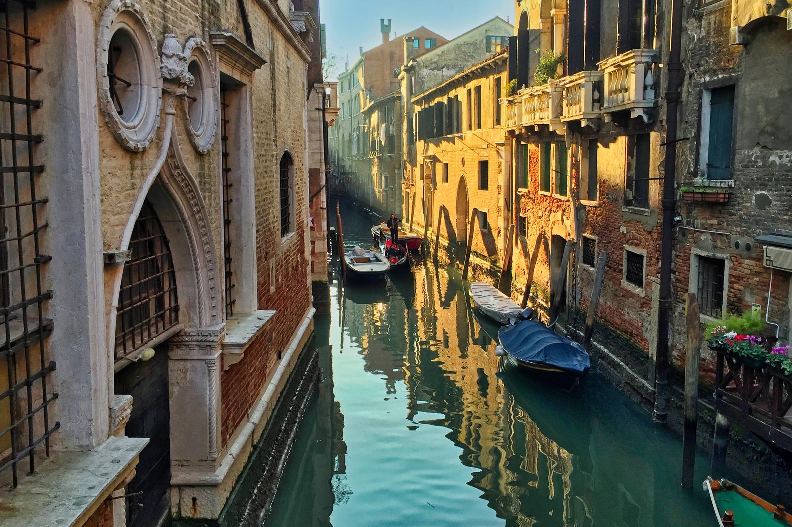 Curate Your Ultimate Travel Wish List ✈️ Covering the Entire Alphabet and We’ll Reveal If You’re Left- Or Right-Brained Venice, Italy