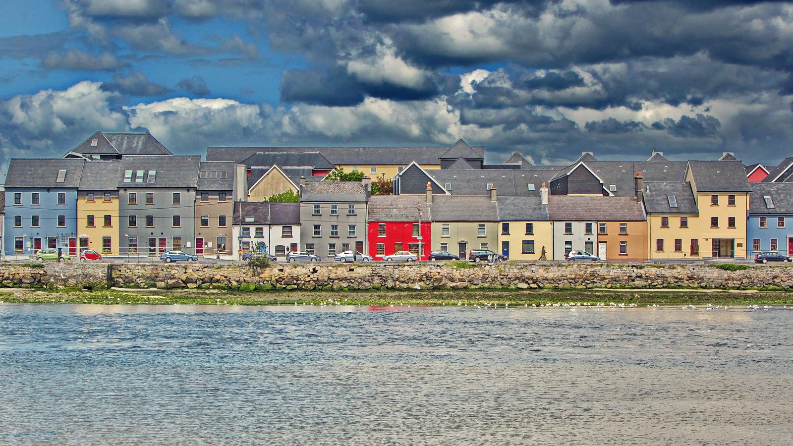 Can You Pass This Geography Quiz Where Every Question Comes With a 🐶 Dog-Related Clue? Galway