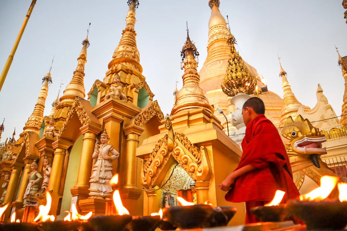 Thousand Trivia Questions Shwedagon Pagoda, Yangon, Myanmar