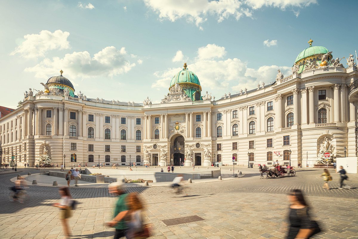 Famous Castles Quiz Hofburg Palace, Vienna, Austria