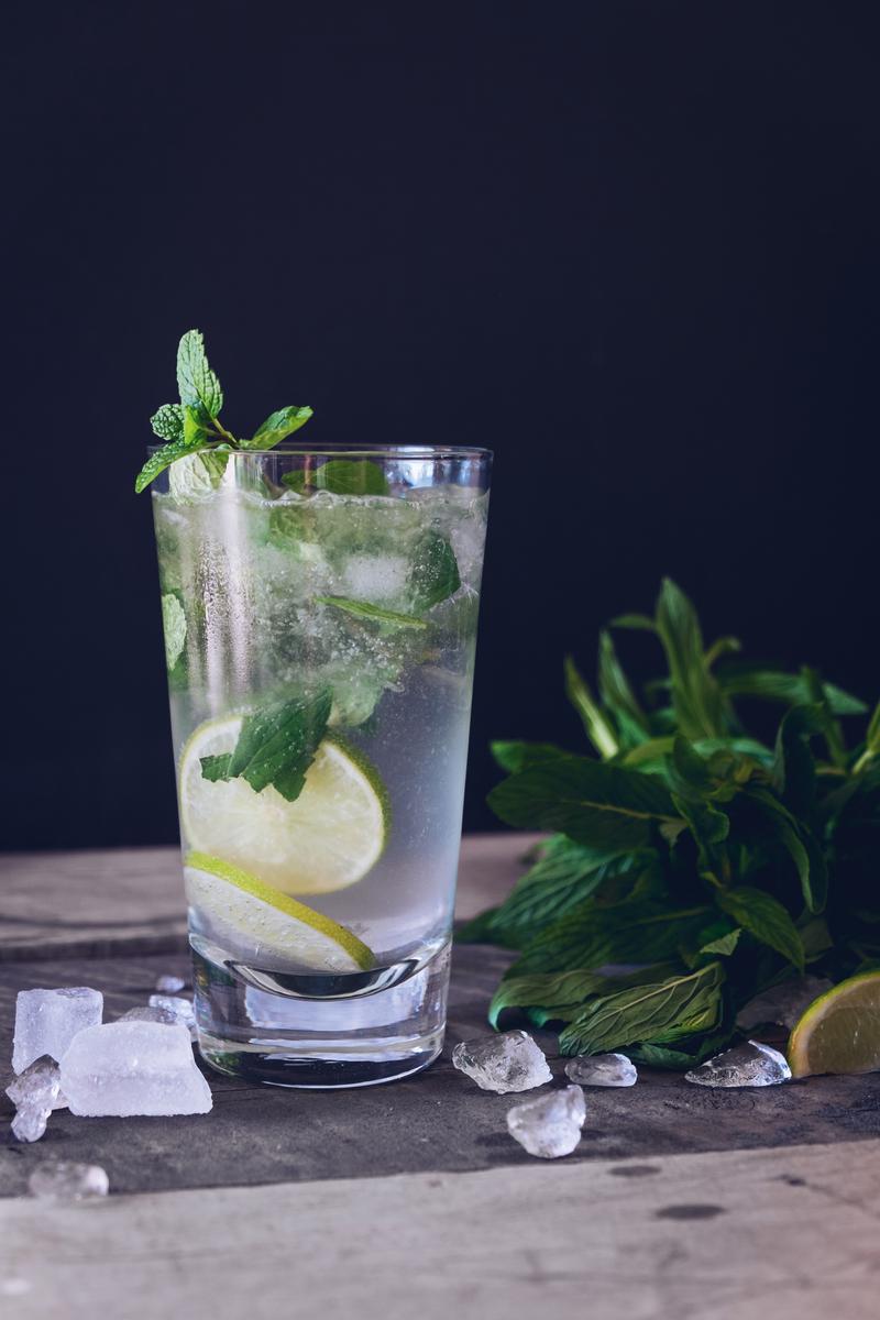 Eat Cold Foods For Day & I'll Give You Cool Nickname Quiz Fruit-infused water