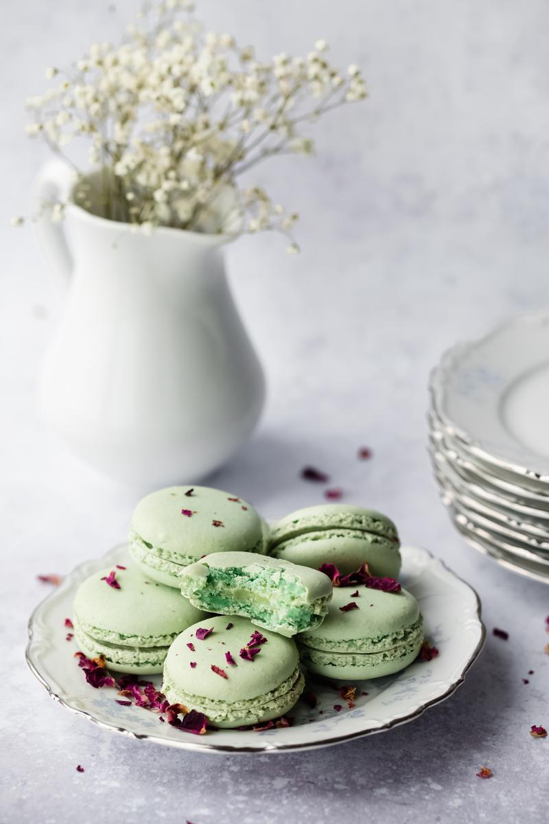 What Dessert Flavor Are You? Mint macarons