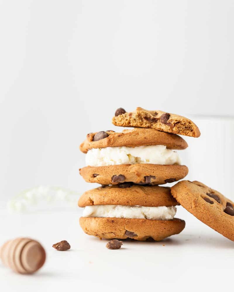 Are You A Food Snob Or A Food Slob? Desserts Quiz Chocolate chip creme sandwich