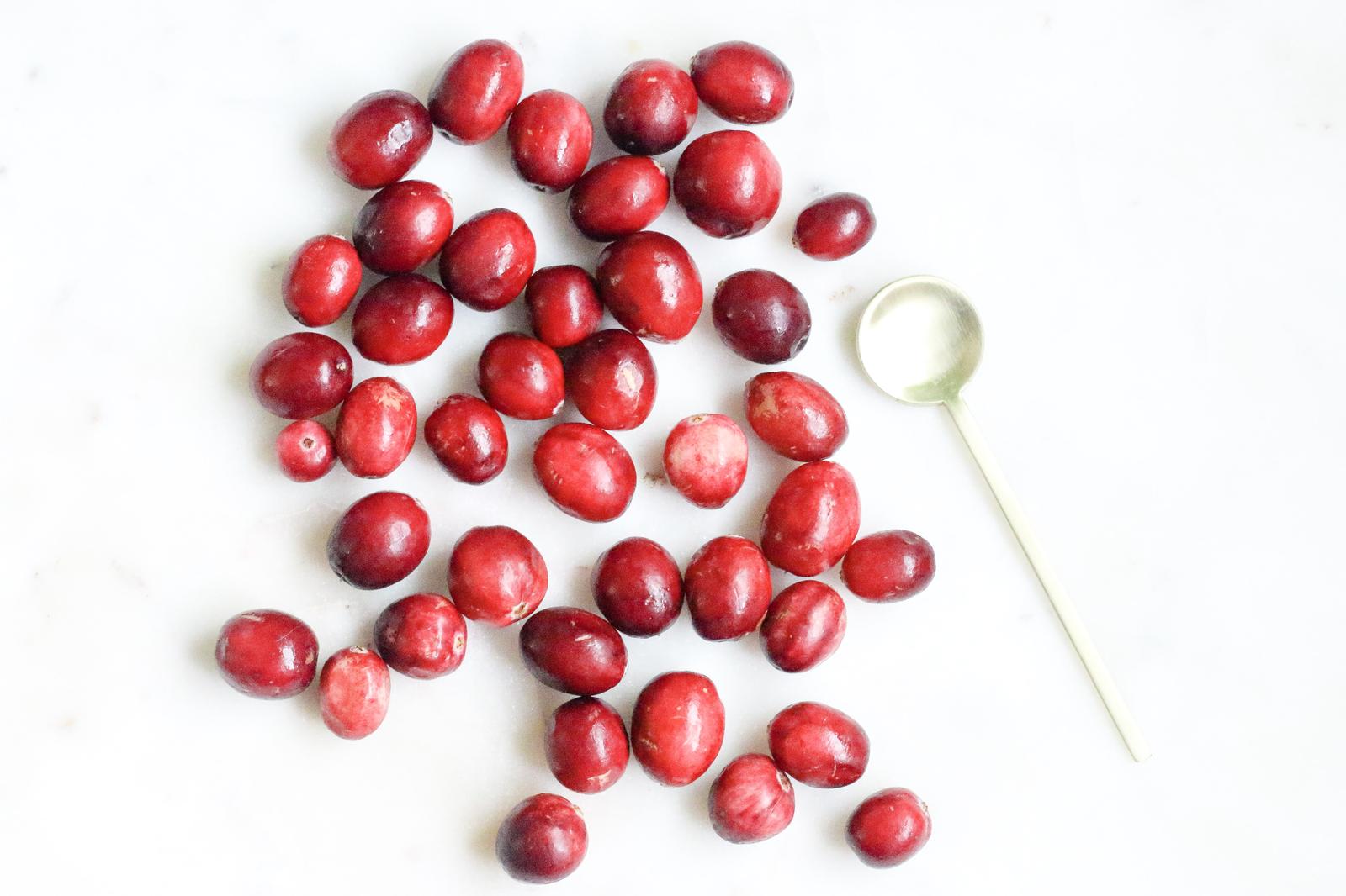 Pick a Food for Every 🌈 Color and We’ll Tell You the Age of Your Taste Buds Cranberries