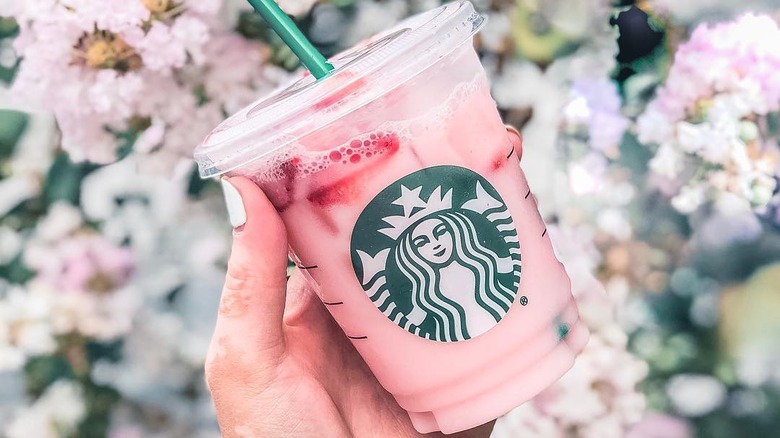 Eat Your Way Through a Rainbow 🌈 and We’ll Reveal the Color of Your Aura 👤 Starbucks pink drink