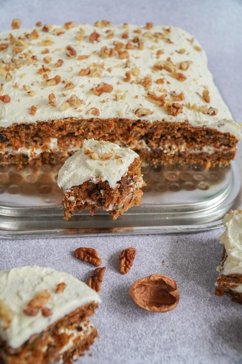 Pick Sweet Food In Every Color To Get Your Flavor Match Quiz Carrot cake