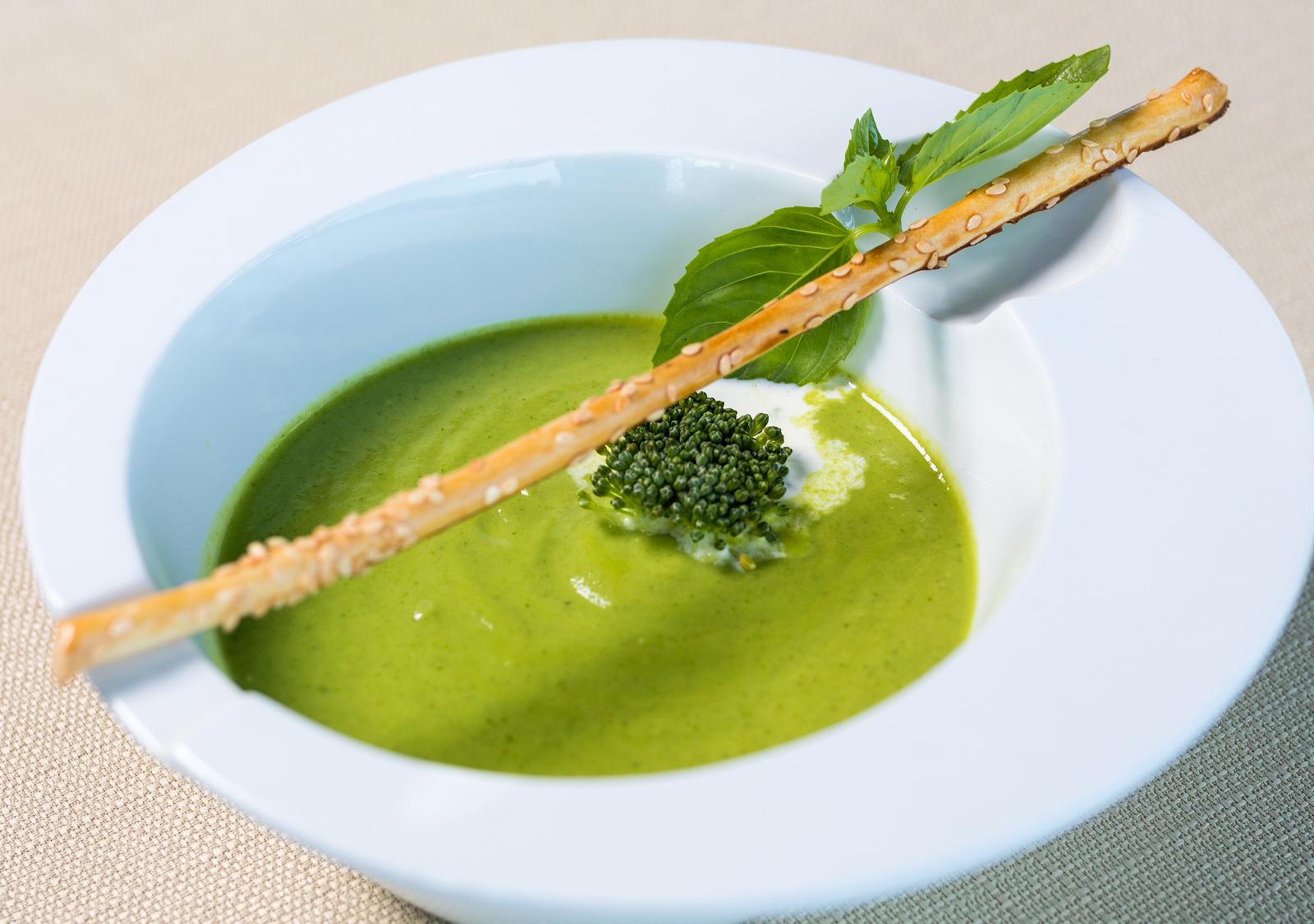 I Can Guess Your Eye Color By The Soups You Choose Quiz Split pea soup