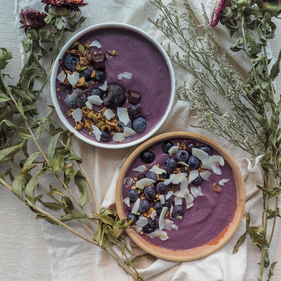Can I Guess Birth Month By Trendy Drinks You Pick? Quiz Açaí smoothie