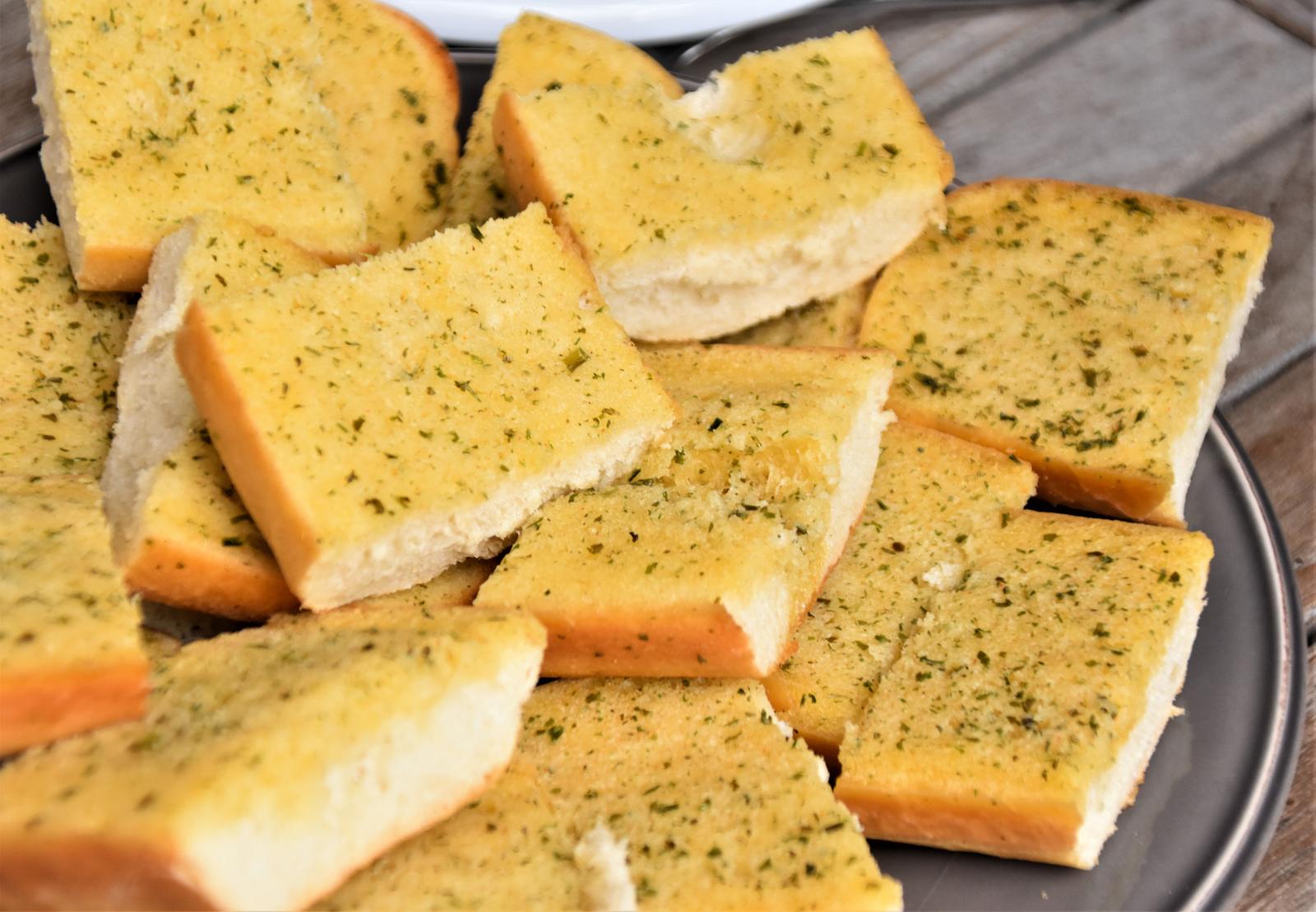 How Adventurous Are You? Comfort Food Quiz Garlic bread