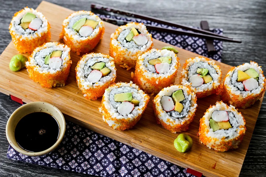 Eat Your Way Through a Rainbow 🌈 and We’ll Reveal the Color of Your Aura 👤 California roll