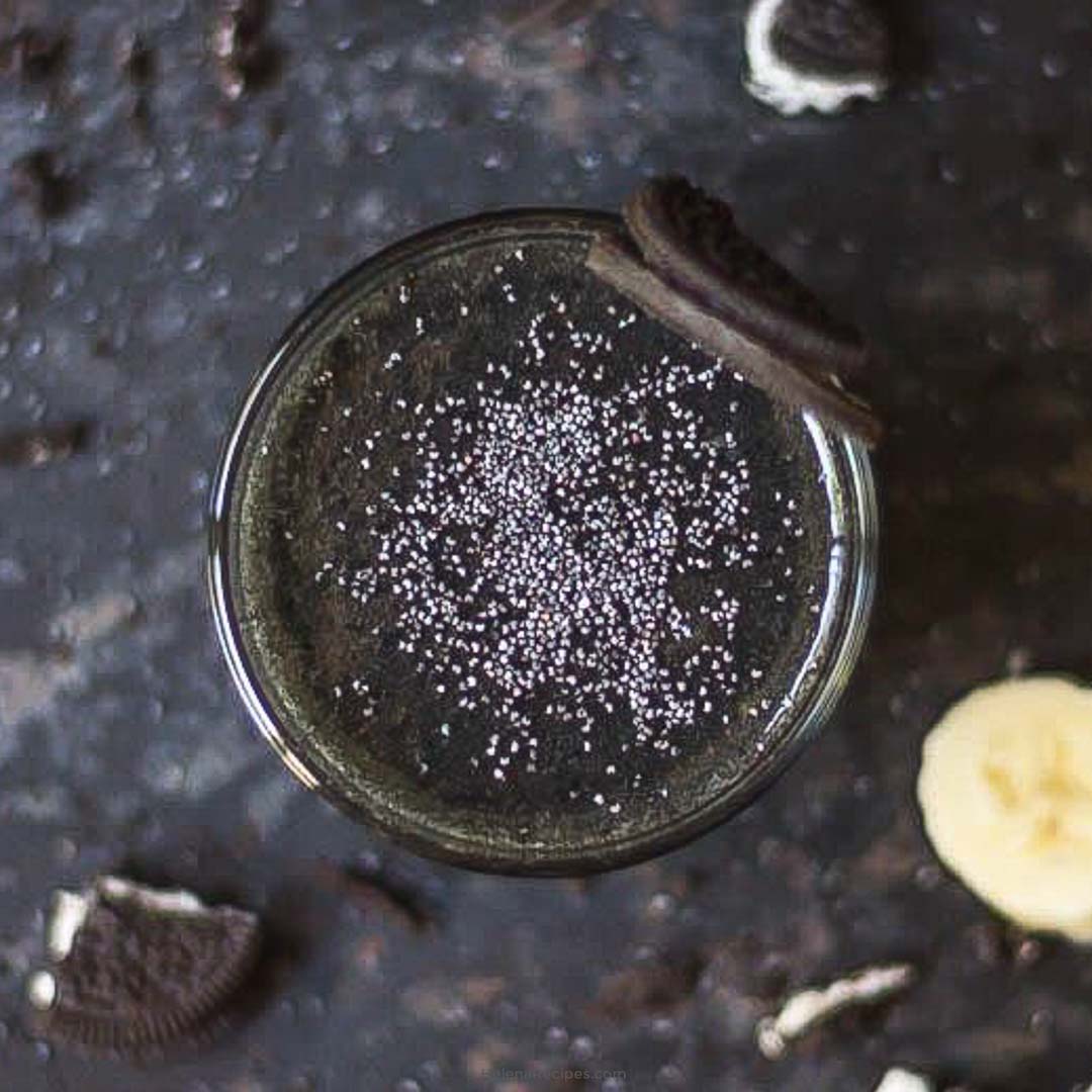 Black Food Halloween Quiz Activated charcoal smoothie