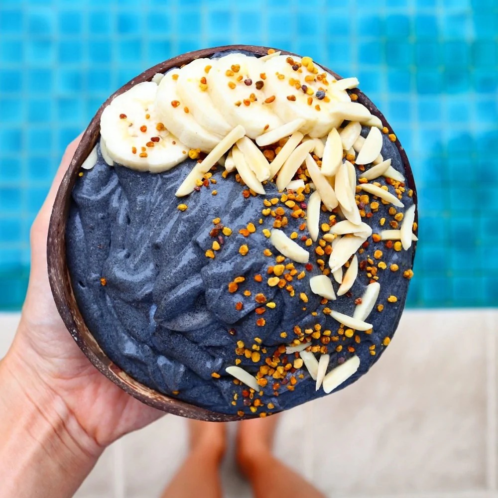Eat Some 🍰 AI Randomly Generated Desserts to Determine If You’re an Introvert or Extrovert 😃 Charcoal smoothie bowl