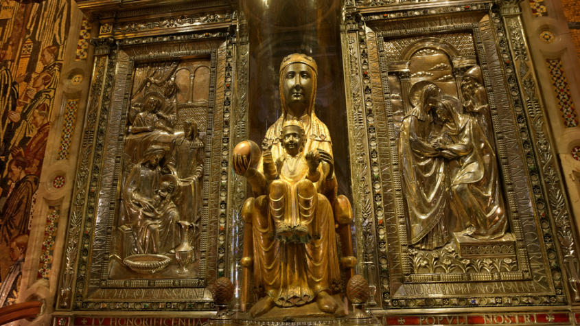 💫 Make a Wish at These Magical Places Around the World and We’ll Reveal What You Need Most Black Madonna (La Moreneta) on the sacred mountain of Montserrat in Spain