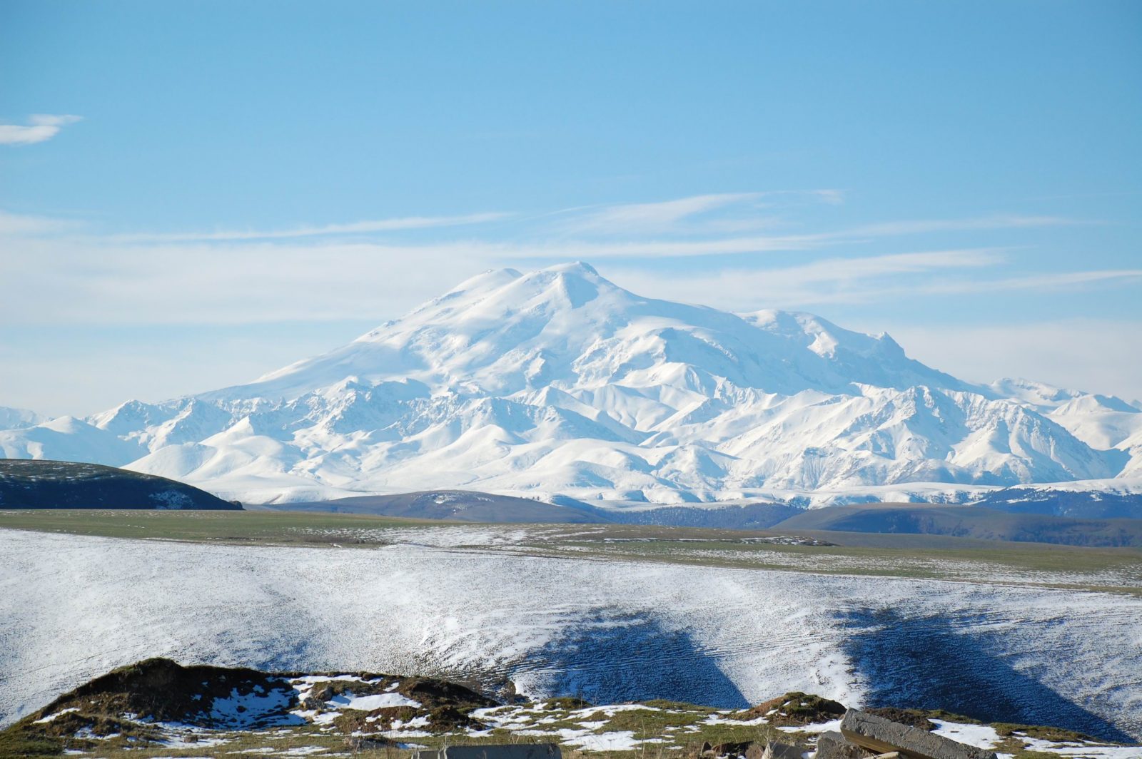 Here Are 24 Glorious Natural Attractions – Can You Match Them to Their Country? Mount Elbrus