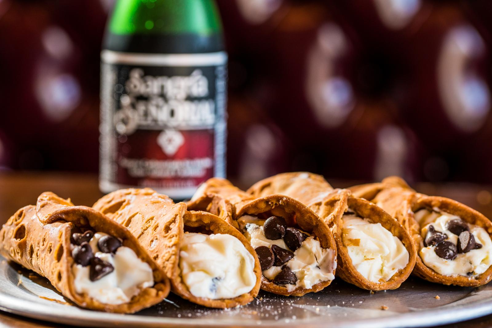 Which Quirky Dessert Are You? Quiz Cannoli