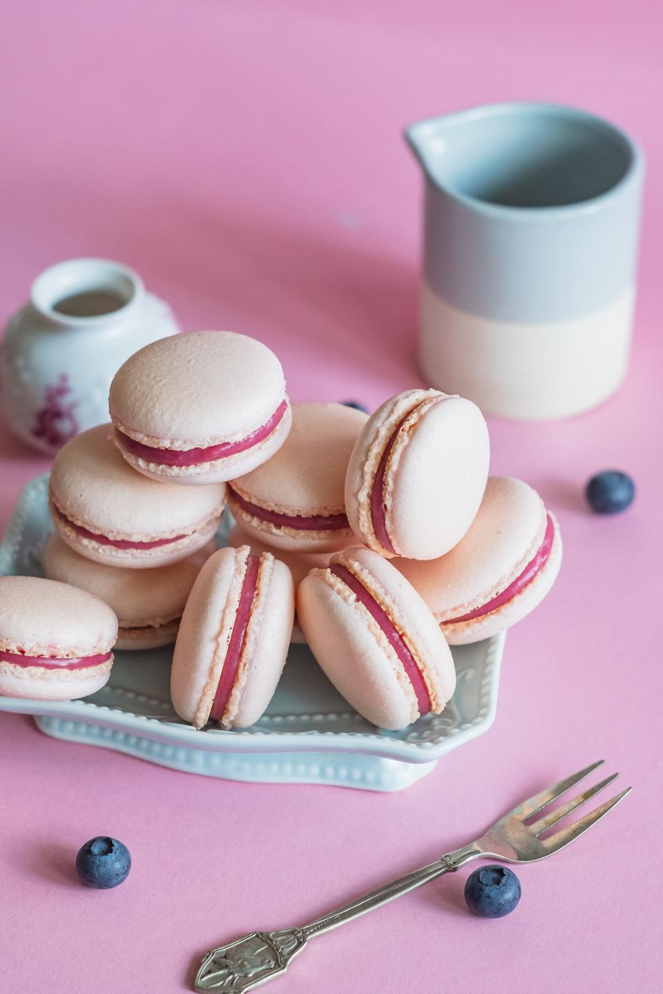 Eat At Strawberry Buffet To Know What Berry You Are Quiz Strawberry macarons