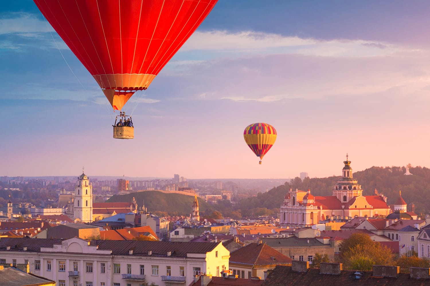 It’s That Easy — Get More Than 17/25 on This Geography Test to Win Vilnius, Lithuania hot air balloons
